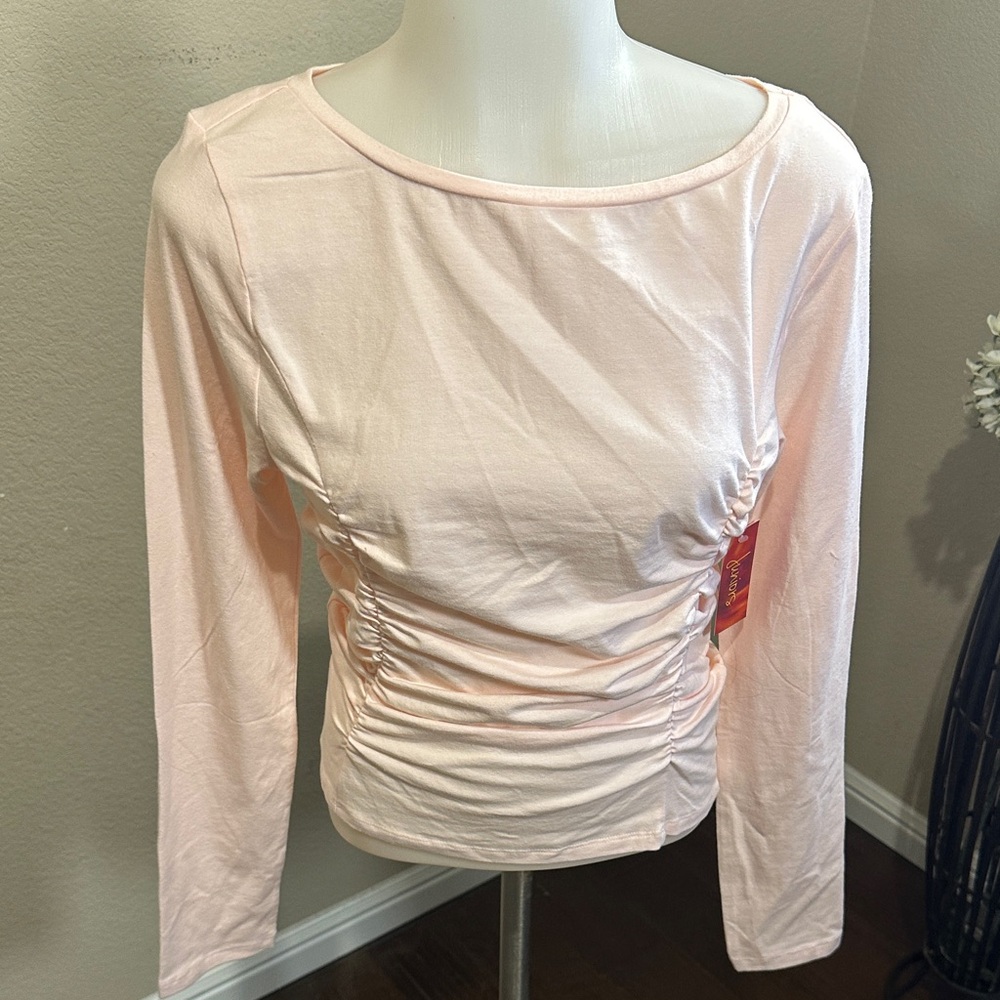 Derek Heart Blush Ruched Long Sleeve Top size jrs Large box 4